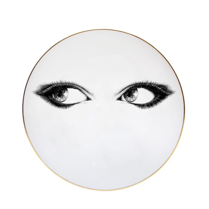 eyes looking left plate by rory dobner